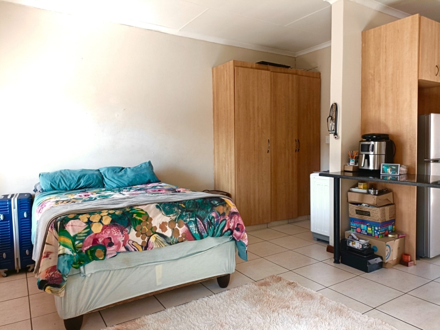 1 Bedroom Property for Sale in Die Bult North West